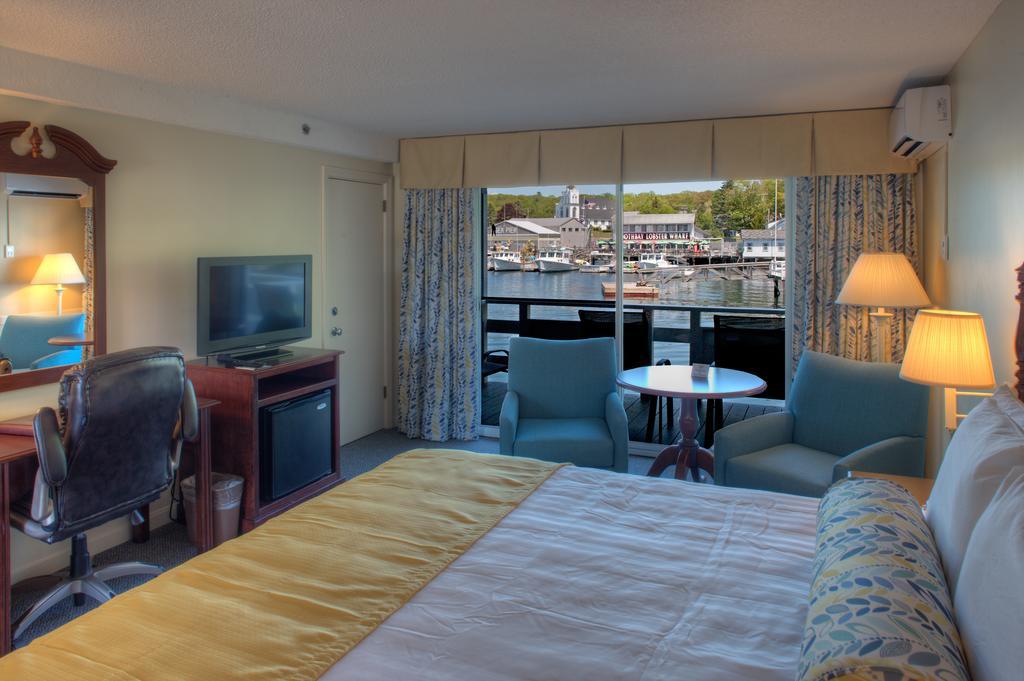 Browns Wharf Inn Boothbay Harbor Exterior photo