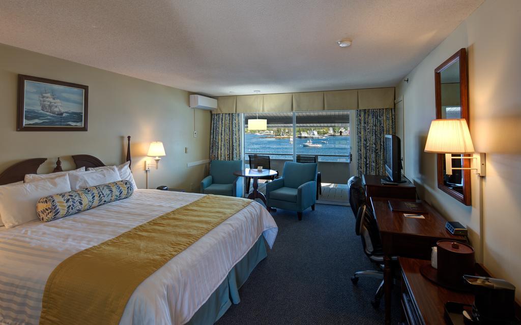 Browns Wharf Inn Boothbay Harbor Exterior photo